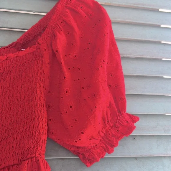 Self Esteem Scarlet Puff Sleeve Blouse - Picture 3 of 4